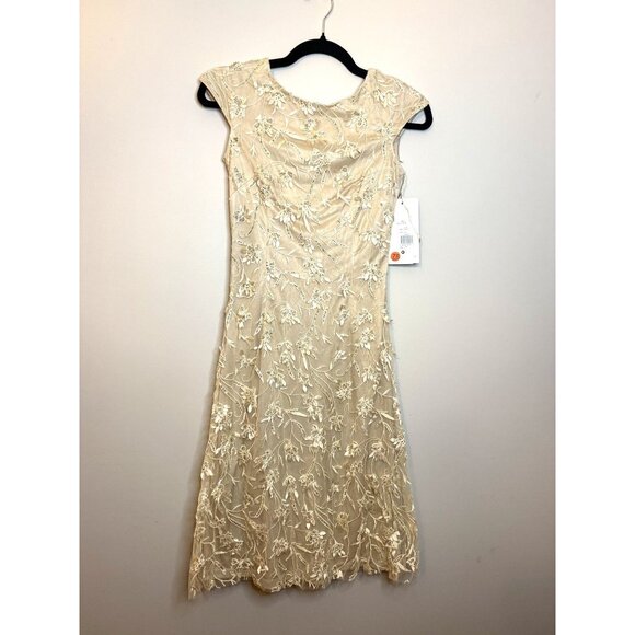 NWT Theia Chrisley Petal Beaded Cocktail Dress Champagne Sz 0 $895 [jb] - Picture 13 of 16